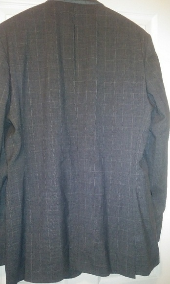 Hugo Boss Men's Tuxedo Jacket - Picture 2 of 7